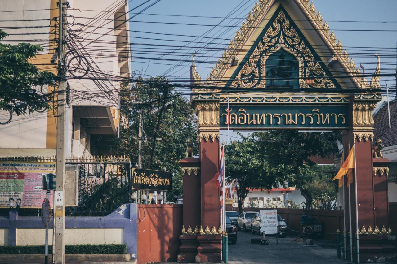 Albergue One Of Us House Bangkok Exterior foto